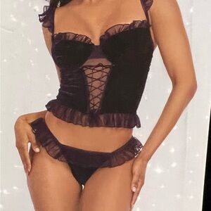 Elegant Dark Purple Lace Lingerie Set